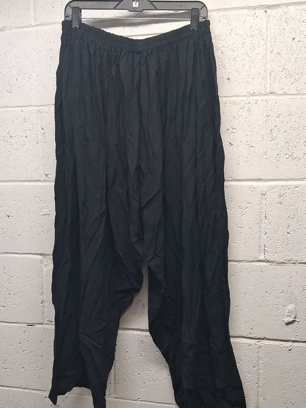 Relaxed Black Harem Pants for Women